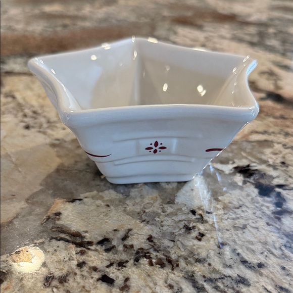 Longaberger Other - Longaberger Pottery Woven Traditions Star Shaped Dish in Traditional Red - Small